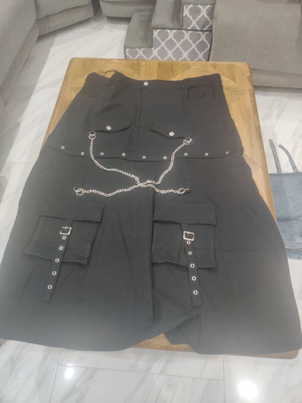 Banned Apparel zip off skirt size 4xl 22 UK New (18 US)